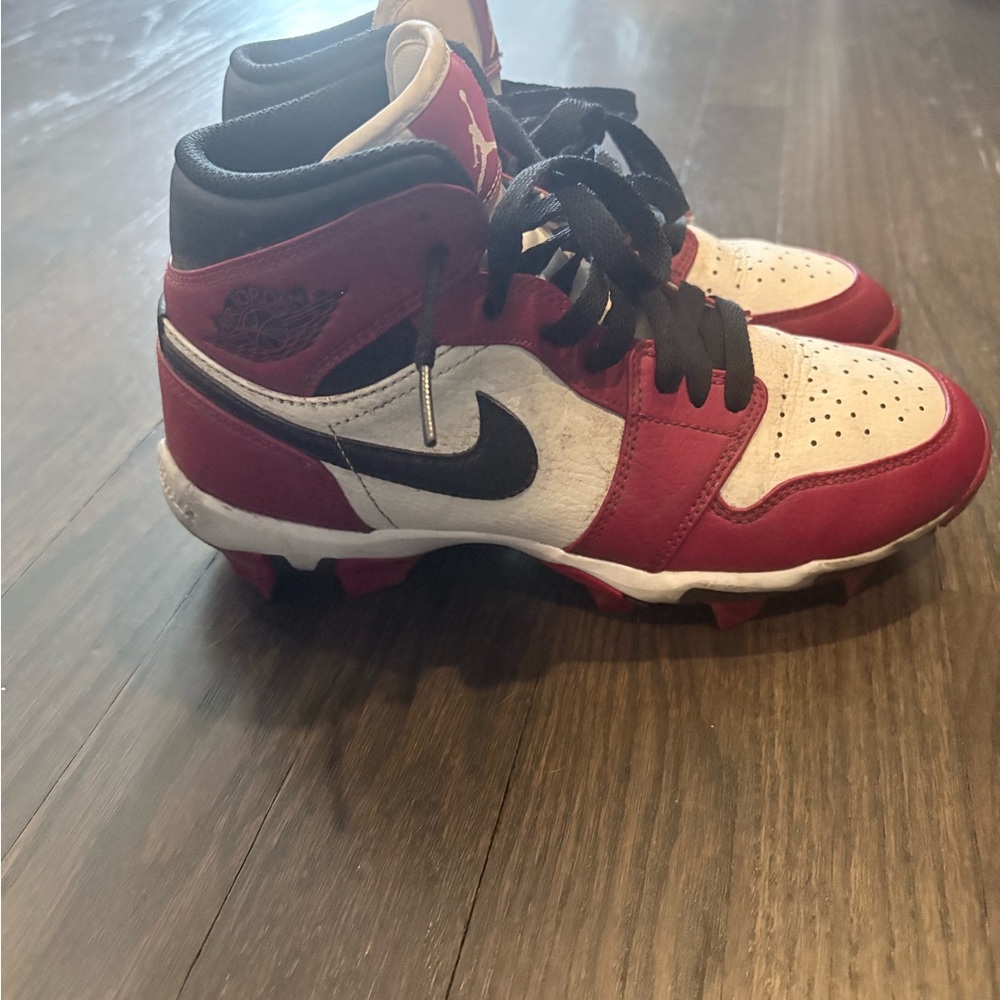 Jordan 1 Mid Cleats